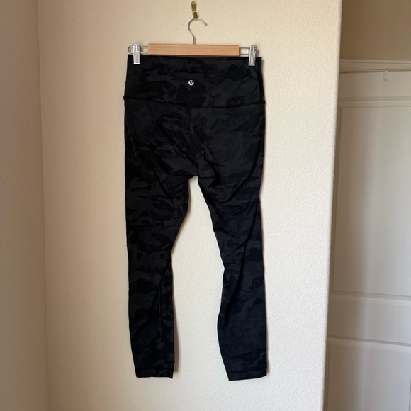 Lululemon Wunder Under High-Rise Tight 25" Full-On Luon
Incognito Camo Size 8 - Picture 2 of 4